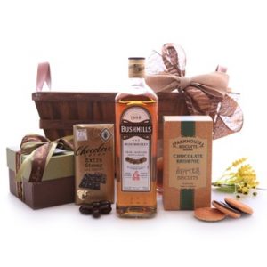 Bushmills-Irish-Whiskey-and-Sweets-Basket CODE 12040